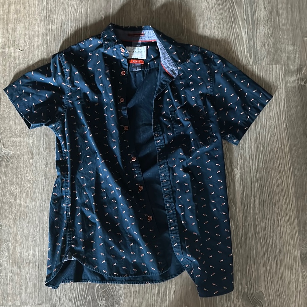 Men’s button up shirt